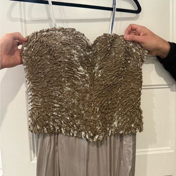 Vintage 2012 Oscar De La Renta Gown - Picture 7 of 11